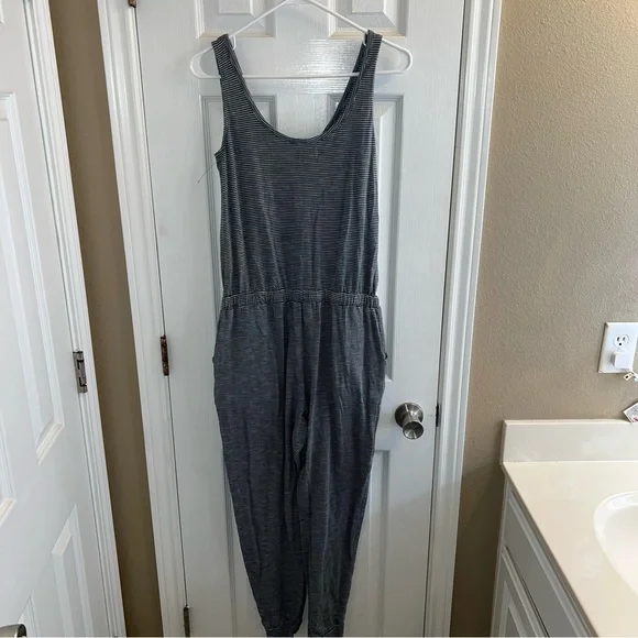 PACT 100% Organic Cotton Jumpsuit NWOT - Picture 6 of 7